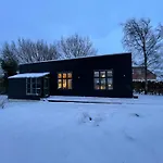 Agerdal - Dejligt Hus Midt I Og Have Nykobing Mors
