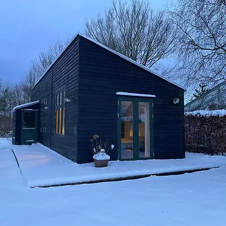 Agerdal - Dejligt Hus Midt I Og Have Séjour à la ferme *