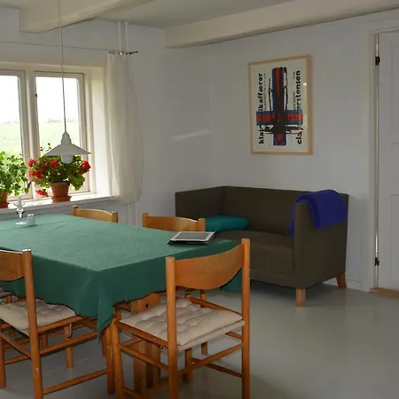 Gospodarstwo agroturystyczne Agerdal Bed & Breakfast *