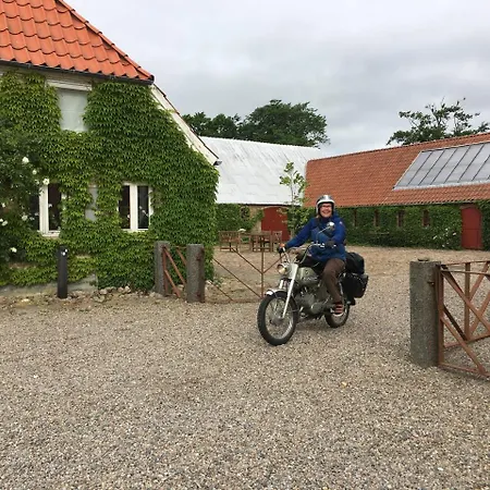Çiftlik konaklama Agerdal - Dejligt Hus Midt I Og Have
